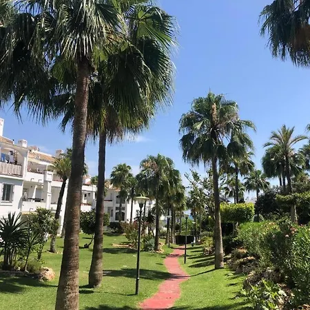 Super Riviera With Sea Views! Apartment *