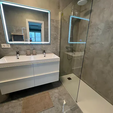 Super Riviera With Sea Views! * Sitio de Calahonda